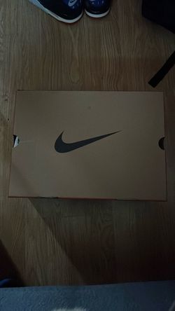 Brand New Taxi 12s Size 10