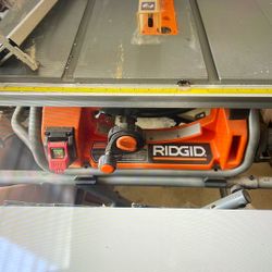 Ridged Table Saw  10” Excellent Condition 