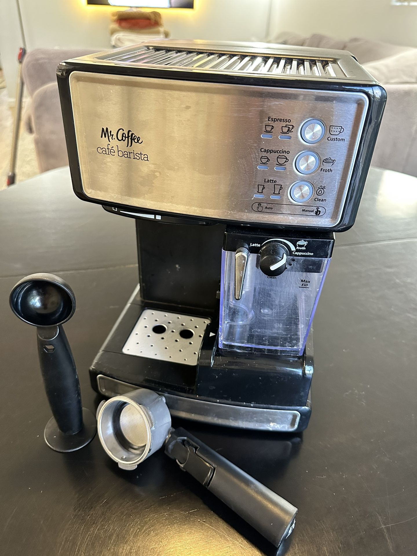 Mr. Coffee Cafe Barista Espresso Cappuccino Latte Maker Machine for Sale in  San Jose, CA - OfferUp