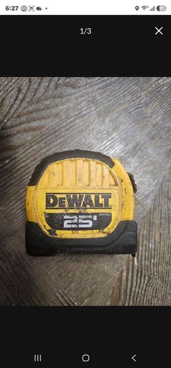 DeWalt 25ft Tape Measure