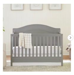 DaVinci Charlie 4-in-1 Convertible Crib – Brand New in Box