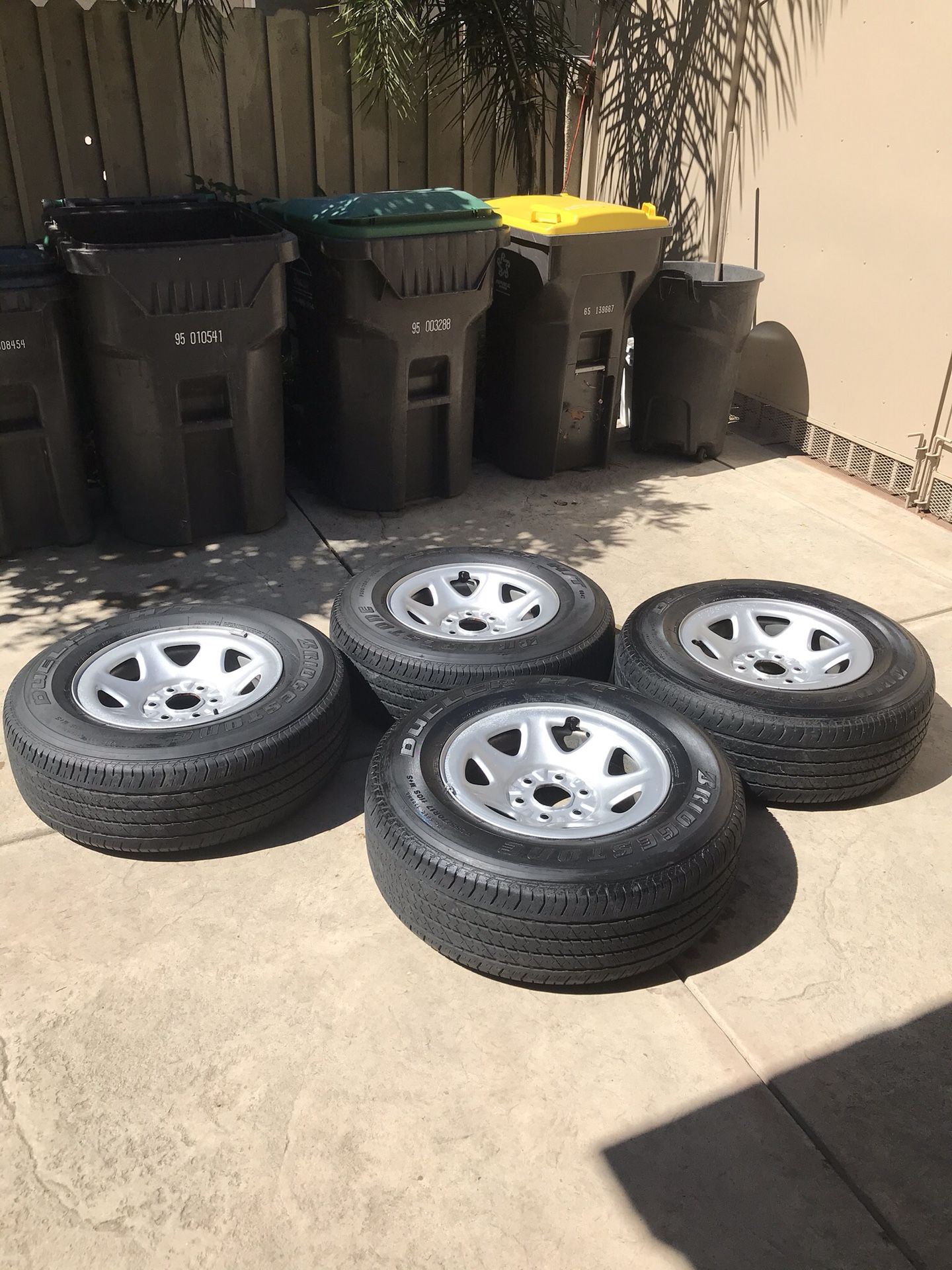 Chevy Suburban tires