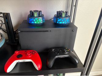 Xbox series X 1TB and accessories