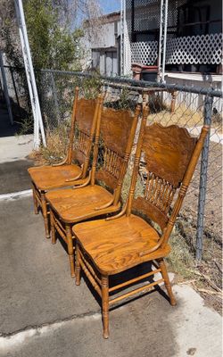 Vintage Country Style Pressed Back Solid Oak Dining Chairs - Set of 3