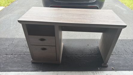 Small Desk