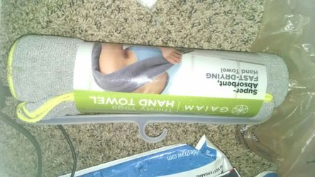 Thirsty yoga hand toweli