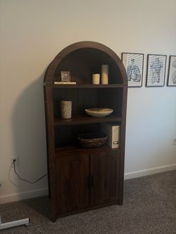 Arched Bookshelf