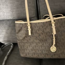 MK Purse