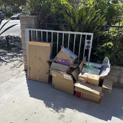 Free Moving Boxes