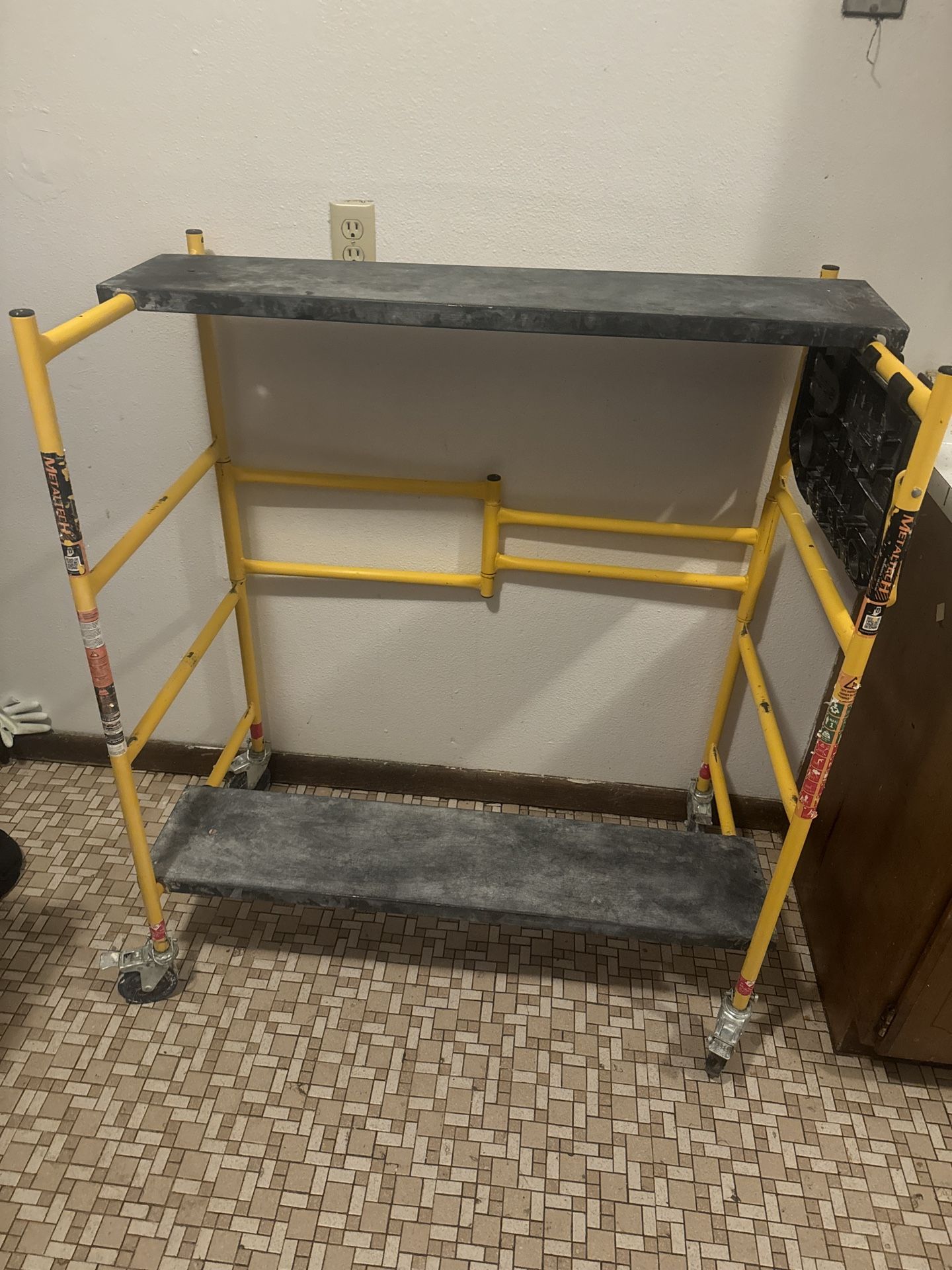 Metaltech Scaffold 75$