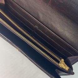 Louis Vuitton Burgundy Vernos Patent Wallet for Sale in South Hempstead, NY  - OfferUp