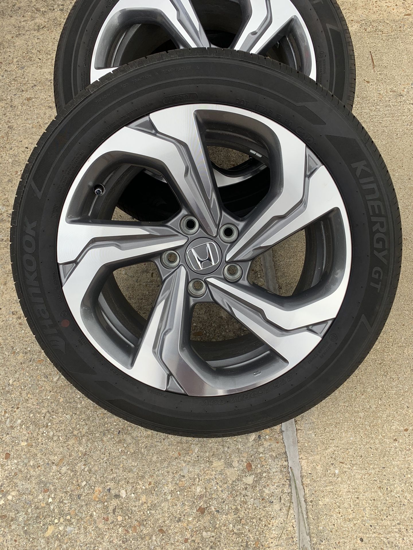 Brand New 2020 Honda Accord 17’ Rims and Tires