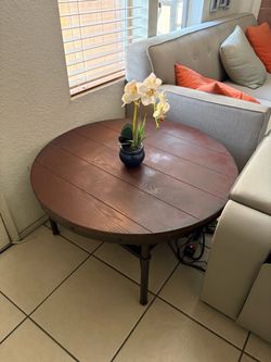 Round Wood Dining Table Dark Walnut