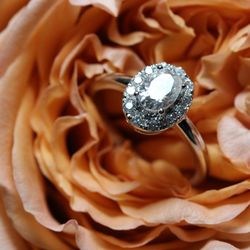 Stunning Engagement Ring 😍❤️‍🔥