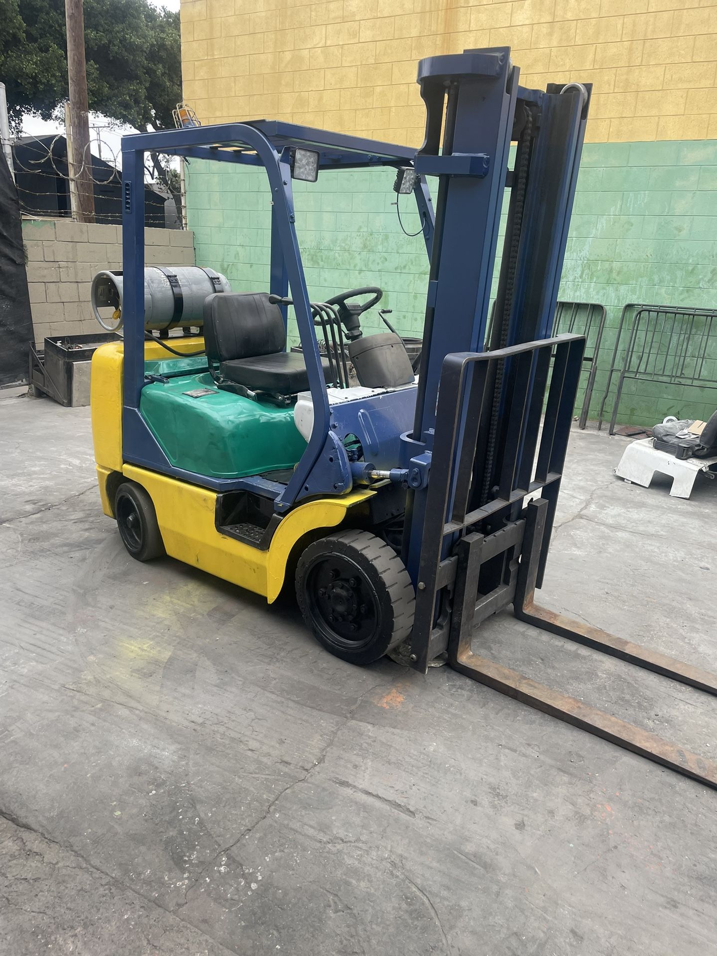 Forklift