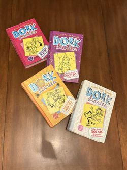 Dork Diaries Book Bundle