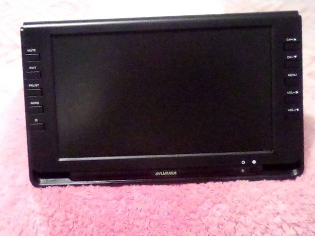9 " Sylvania Portable LCD T.V.