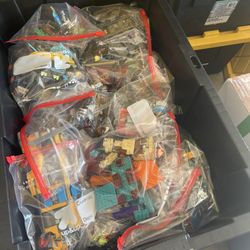 Lego ( Bin Full Of Legos) Sets