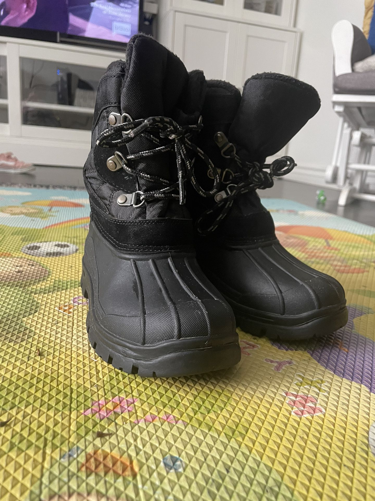 Snow Boots Kids Sz3