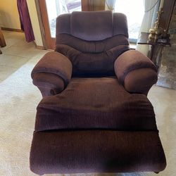 Gorgeous Maroon Recliner