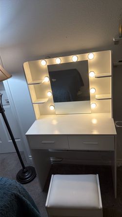 White Vanity Desk with Lighted Mirror and Stool