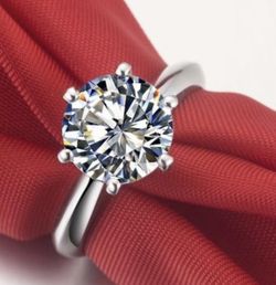New 18 k white gold engagement ring wedding ring set