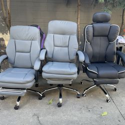 Office Chairs 