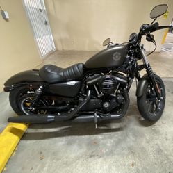 2021 harley davidson iron 883 xl  price 11000$