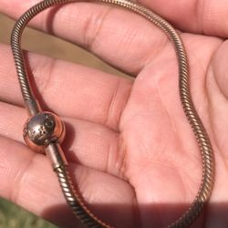 Pandora Bracket 
