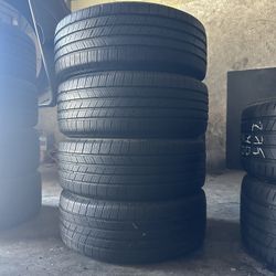 TIRE 215 55 17 MICHELIN 