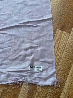 100% Pashmina Shawl / Wrap – Light Lavender Pink – Fringed
