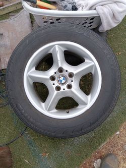 BMW TIRE  17 INCH