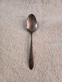 Vintage 1946 Tudor Plate Oneida Community Silver Plated Teaspoon "Queen Bess II" Pattern