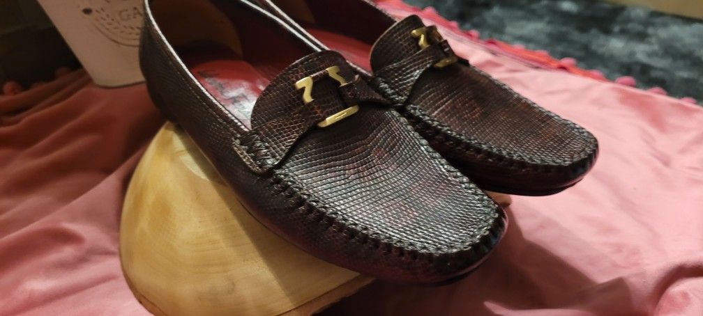 GORGEOUS AUTHENTIC Salvatore Ferragamo Ladies LIZARD LOAFERS / DRIVING MOCCASINS NEVER WORN $750 RETAIL