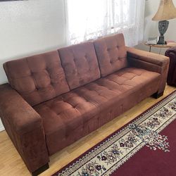 Couch / Futon 