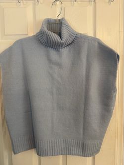 itle  Baby Blue Soft Knit Turtleneck Sweater | Short Sleeve | Size Large
