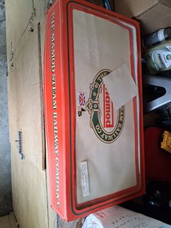 VINTAGE STEAM POWERED TRAIN SET WITH STARIONARY TRAINING SET
