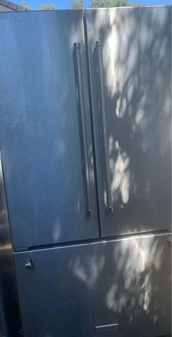 Kitchen aide refrigerator