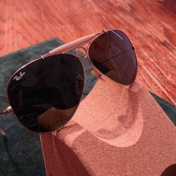 RayBans RB3138 “The Shooter” Sunglasses (Italian)