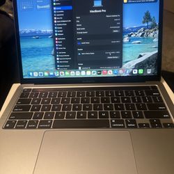 MacBook Pro - Touch Bar 512SSD