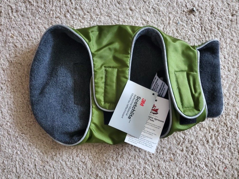 Small Dog Coat Fleece Lined And Waterproof BNWT