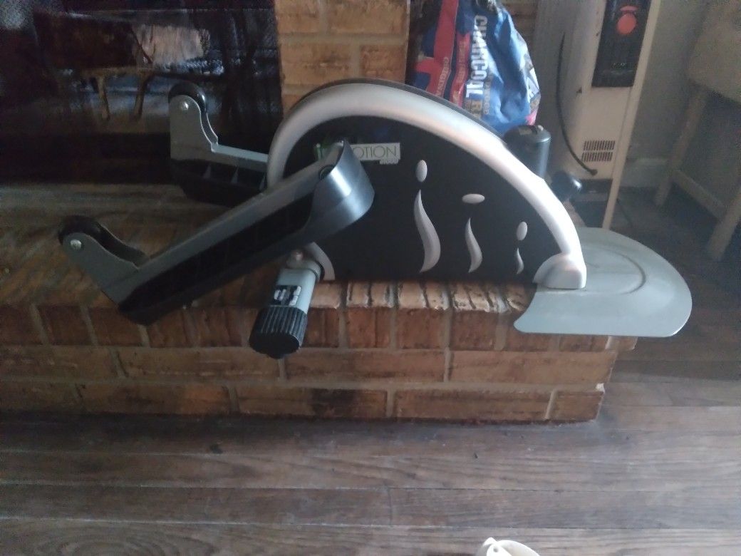 In Motion  E 1000 Stair Stepper Like NEW!!