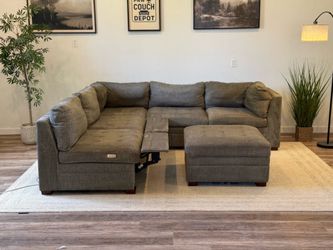 Gray Costco Thomsonvill modular electric recliner sectional couch delivery available