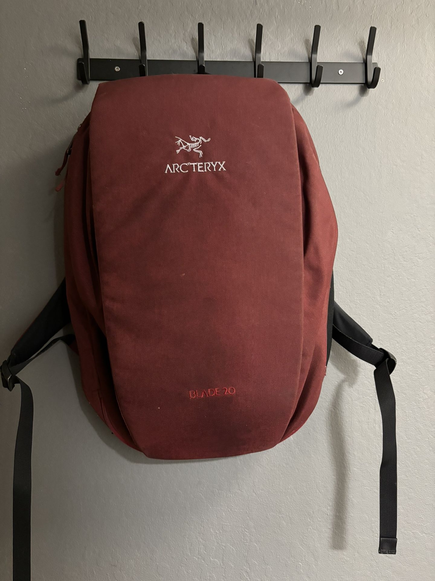 Arcteryx Blade 20 Backpack Maroon Travel Side Handle
