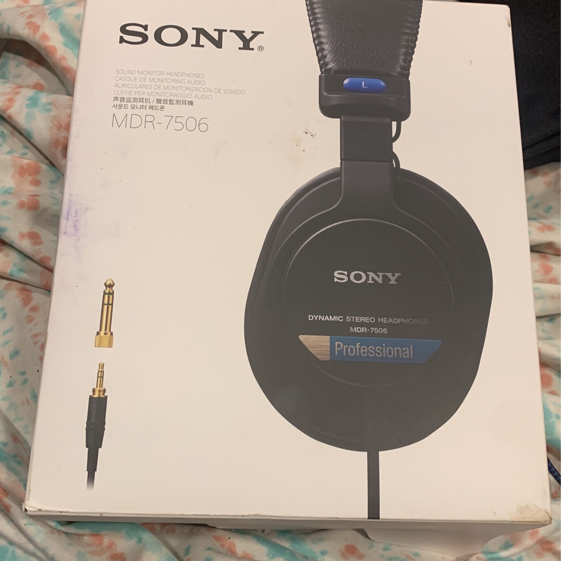 Sony Sound Monitor Headphones 