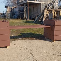 Bench/ planters