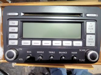 VW Double Din AM/FM CD Player