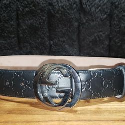 Authentic Black Gucci Signature Leather Belt