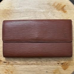 Louis Vuitton Wallet 100% Authentic