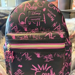 Disney’s Cruella Graffiti Entertainment Earth Mini Backpack 